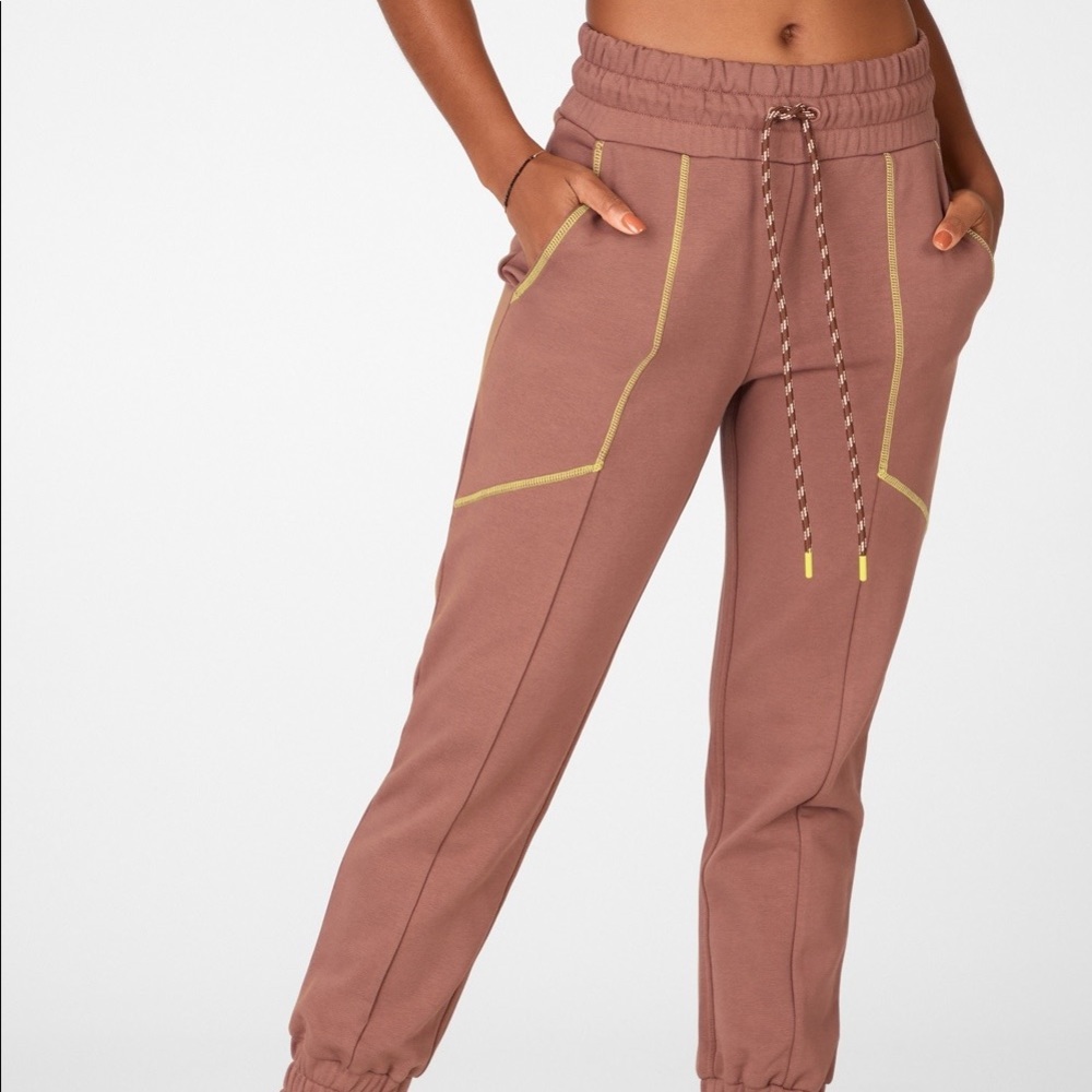 Fabletics Liza Koshy Iris Sweatpants